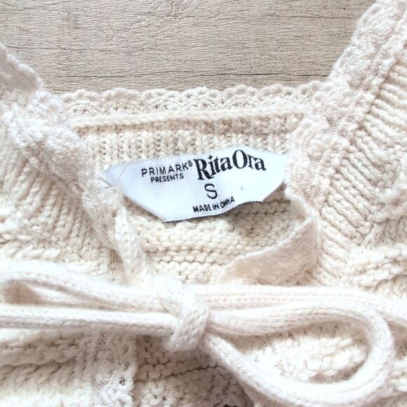 Rita Ora Primark Knit Crochet Sleeveless Tank Top Vest Cream Beige Size Small S - Picture 2 of 6